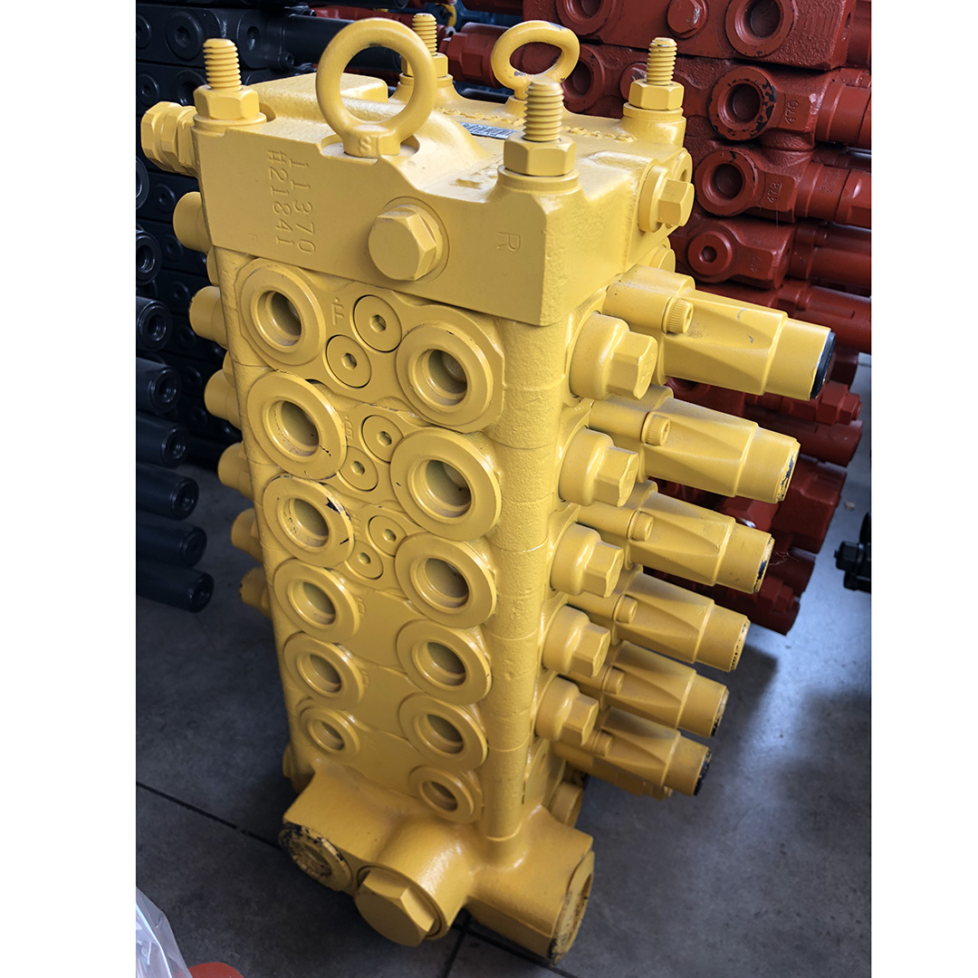 PC60-7分配阀总成